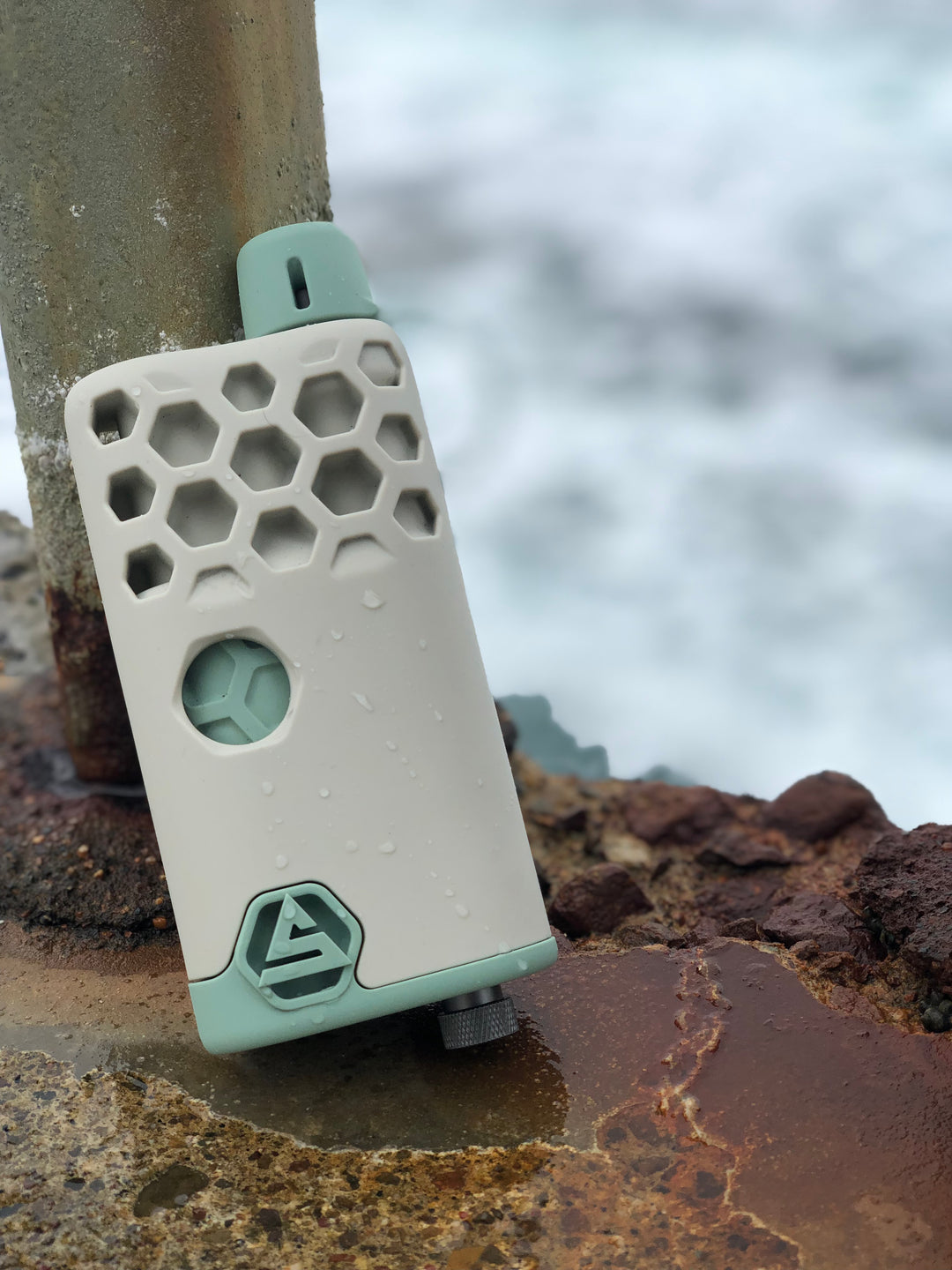 The Nomad Outdoor Smoking Device: Ultimate Adventure Pipe | Smokineer